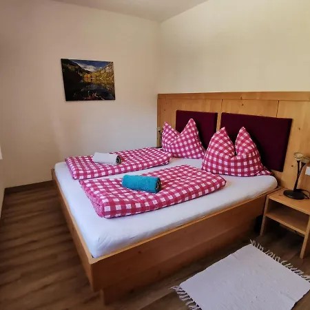 Bruecklerhof Apartmán *